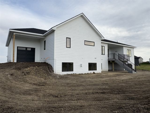 1113 Willow Drive, Huxley, IA 50124