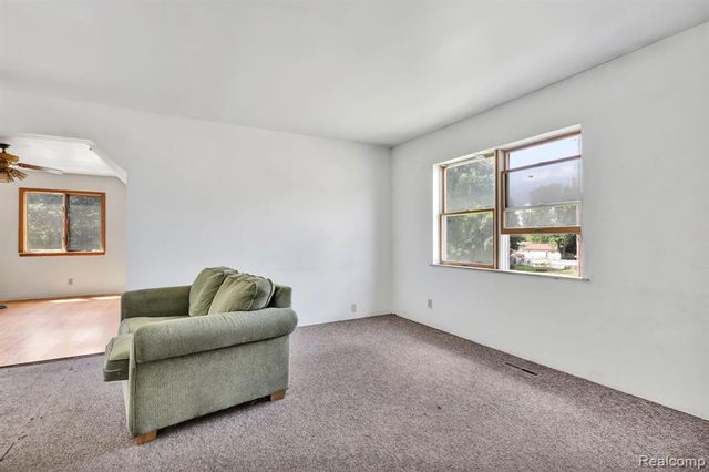 105 N Scougle Street, Durand, MI 48429