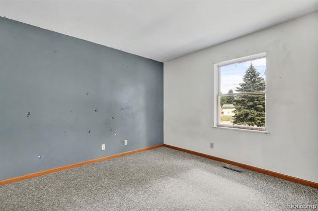 105 N Scougle Street, Durand, MI 48429