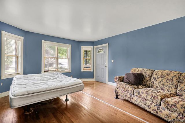 105 N Scougle Street, Durand, MI 48429