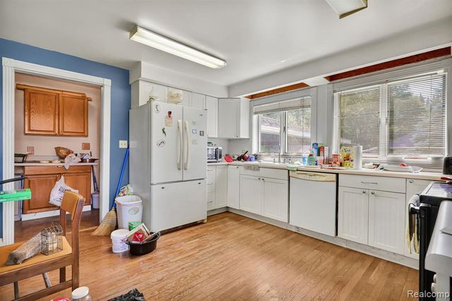 105 N Scougle Street, Durand, MI 48429