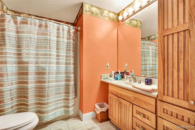 105 N Scougle Street, Durand, MI 48429