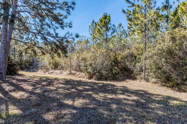 1677 Village Parkway, Gulf Breeze, FL 32563