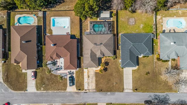 1677 Village Parkway, Gulf Breeze, FL 32563