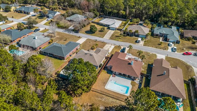 1677 Village Parkway, Gulf Breeze, FL 32563