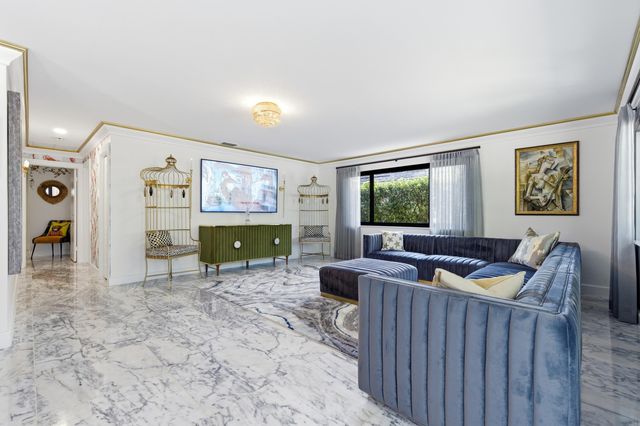 702 S Atlantic Drive, Lantana, FL 33462