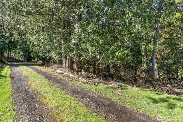 9821 Mariner Drive NW, Olympia, WA 98502