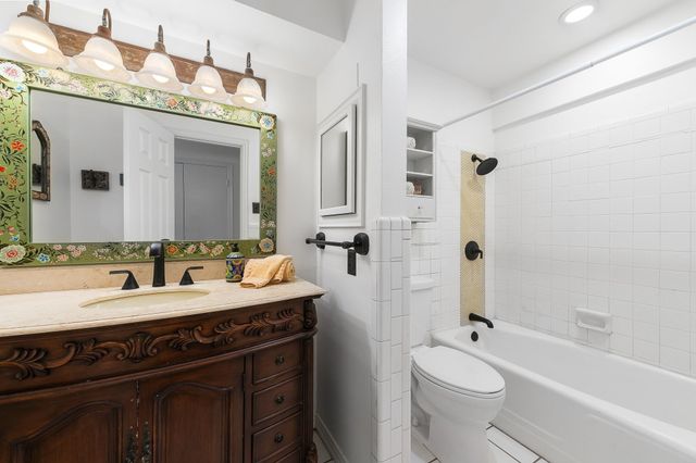 2677 Heatherwood Drive, Dallas, TX 75228