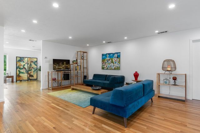 2677 Heatherwood Drive, Dallas, TX 75228