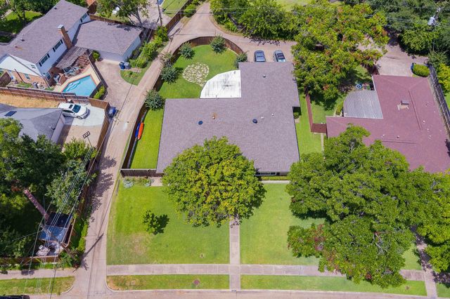 2677 Heatherwood Drive, Dallas, TX 75228