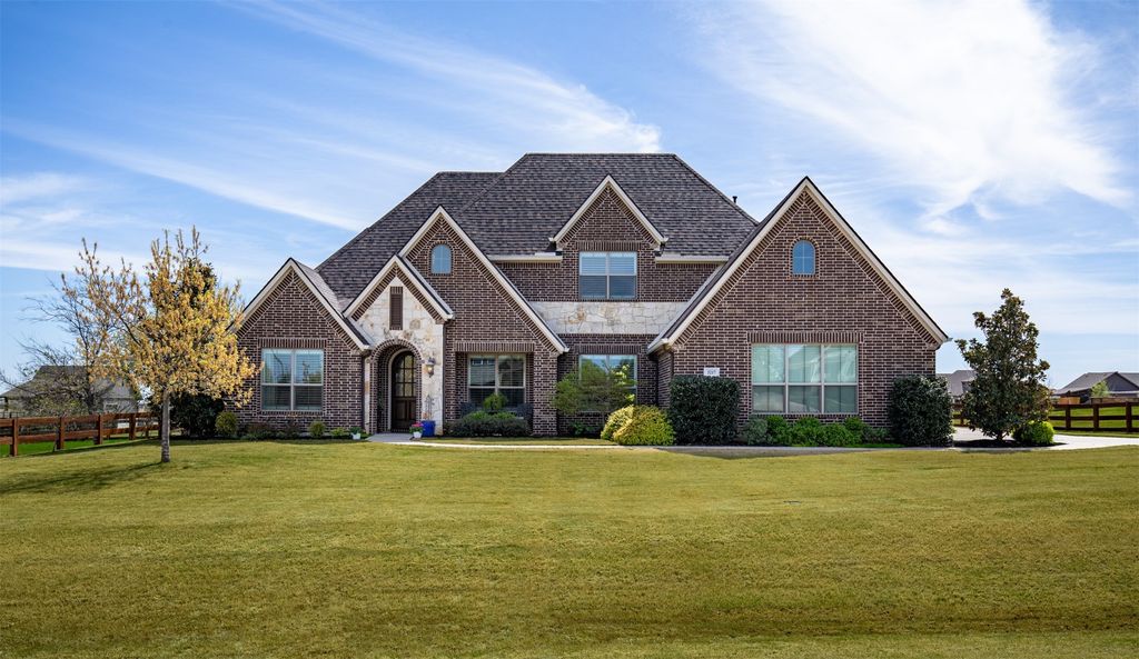 3217 Glenmore Avenue, Northlake, TX 76247