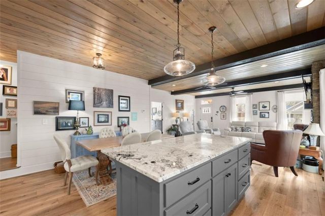 94 Boulder Lane, Cleveland, GA 30528