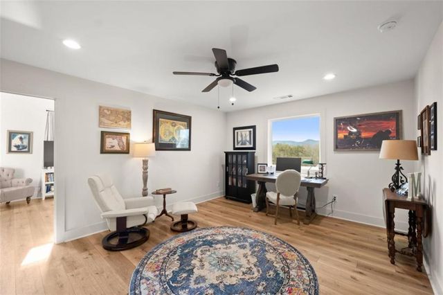 94 Boulder Lane, Cleveland, GA 30528