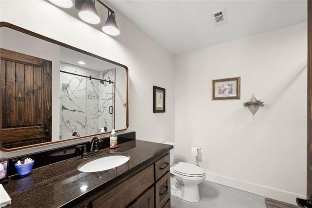 94 Boulder Lane, Cleveland, GA 30528