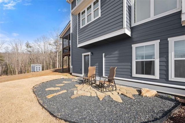 94 Boulder Lane, Cleveland, GA 30528