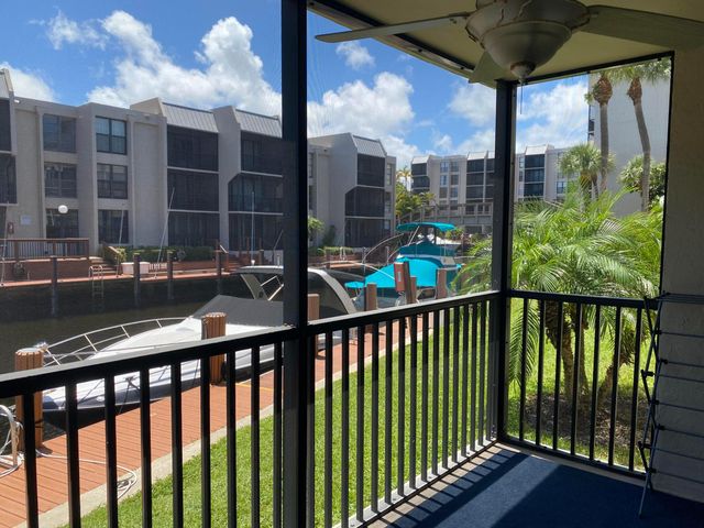 2 Royal Palm Way 101, Boca Raton, FL 33432