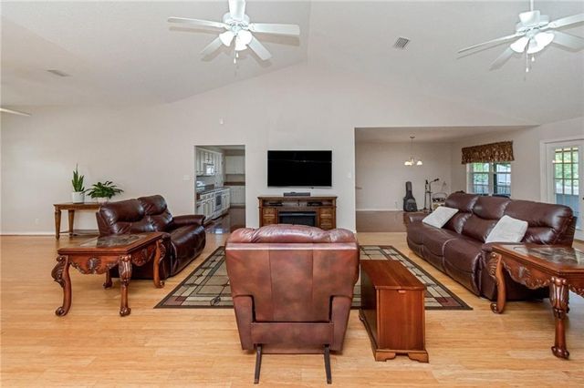 4592 Lake Woods Drive N, Semmes, AL 36575