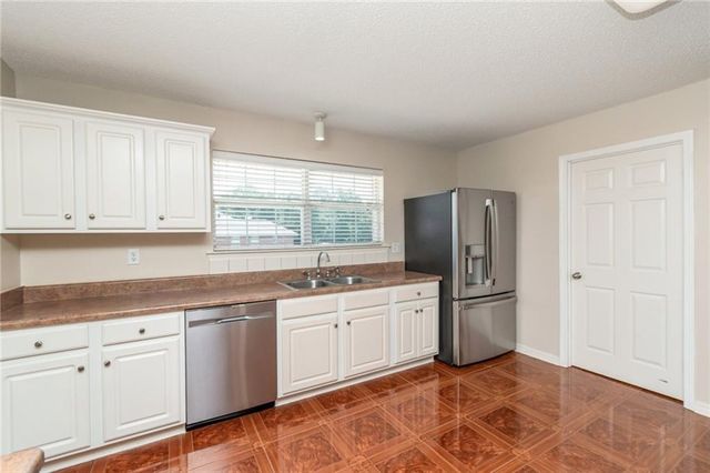 4592 Lake Woods Drive N, Semmes, AL 36575