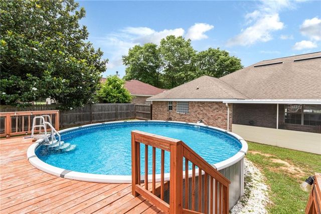 4592 Lake Woods Drive N, Semmes, AL 36575