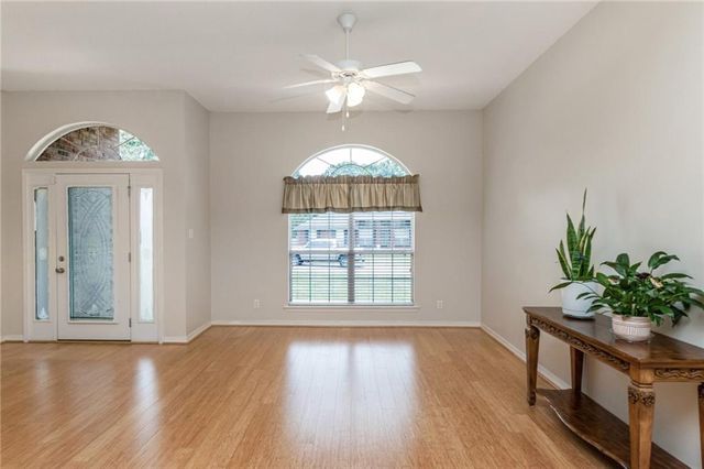 4592 Lake Woods Drive N, Semmes, AL 36575