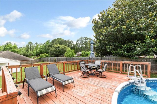 4592 Lake Woods Drive N, Semmes, AL 36575
