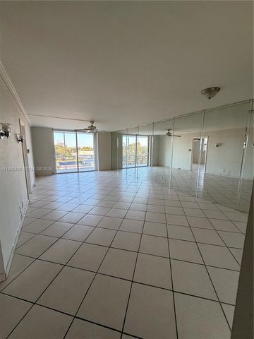 1830 Dixieanna St 406, Hollywood, FL 33020