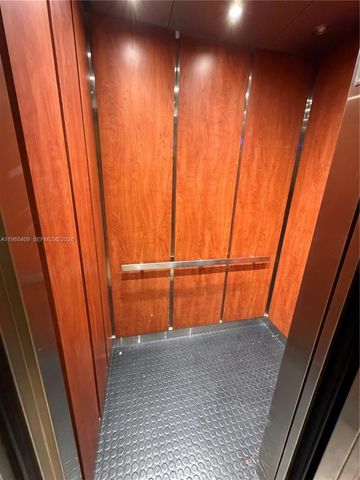 1830 Dixieanna St 406, Hollywood, FL 33020