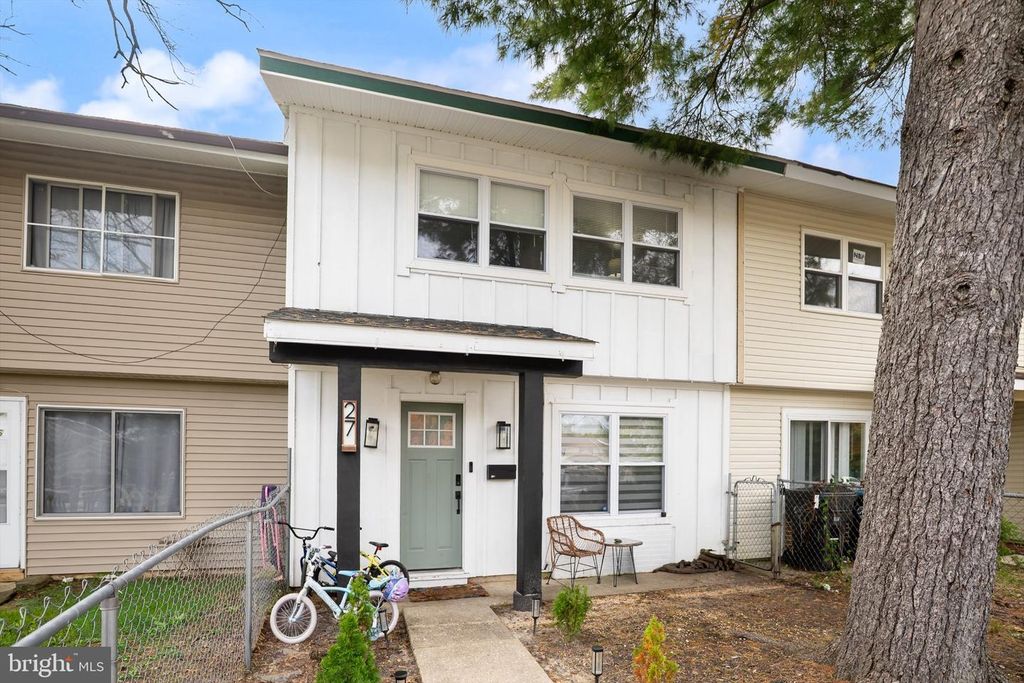27 MEDFORD CT, SICKLERVILLE, NJ 08081 — exterior