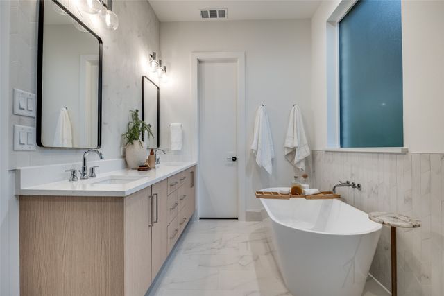 5443 Ellsworth, Dallas, TX 75206