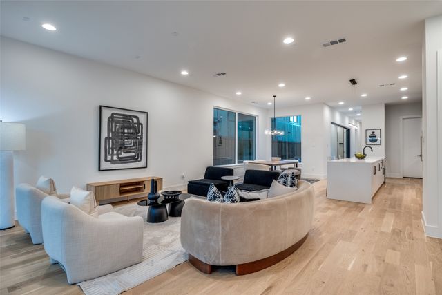 5443 Ellsworth, Dallas, TX 75206