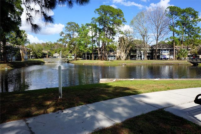 5971 WINDHOVER DRIVE 7E, Orlando, FL 32819