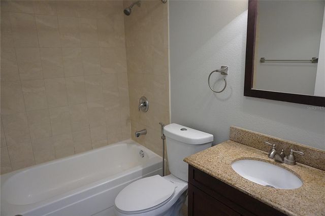 5971 WINDHOVER DRIVE 7E, Orlando, FL 32819