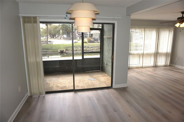 5971 WINDHOVER DRIVE 7E, Orlando, FL 32819