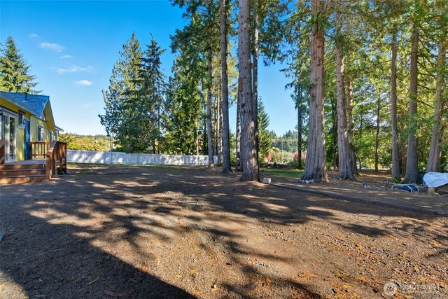 20310 NW Cedar Lane, Poulsbo, WA 98370