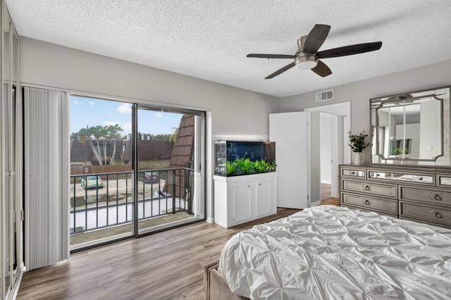 5612 SE Riverboat Drive 104, Stuart, FL 34997