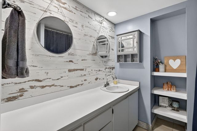 5612 SE Riverboat Drive 104, Stuart, FL 34997