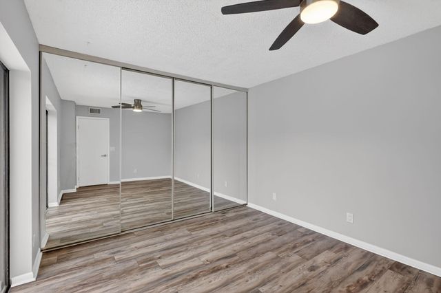 5612 SE Riverboat Drive 104, Stuart, FL 34997