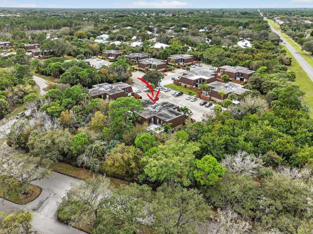 5612 SE Riverboat Drive 104, Stuart, FL 34997
