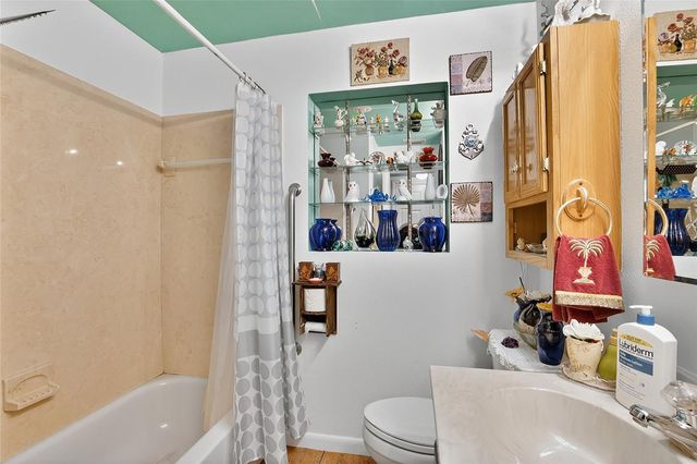 6206 N HALE AVENUE, Tampa, FL 33614