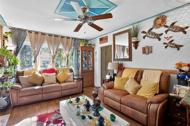 6206 N HALE AVENUE, Tampa, FL 33614