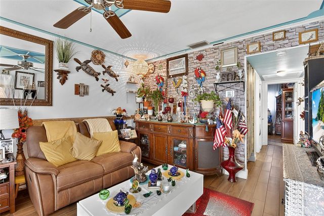 6206 N HALE AVENUE, Tampa, FL 33614