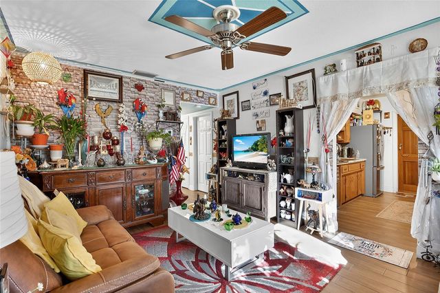 6206 N HALE AVENUE, Tampa, FL 33614