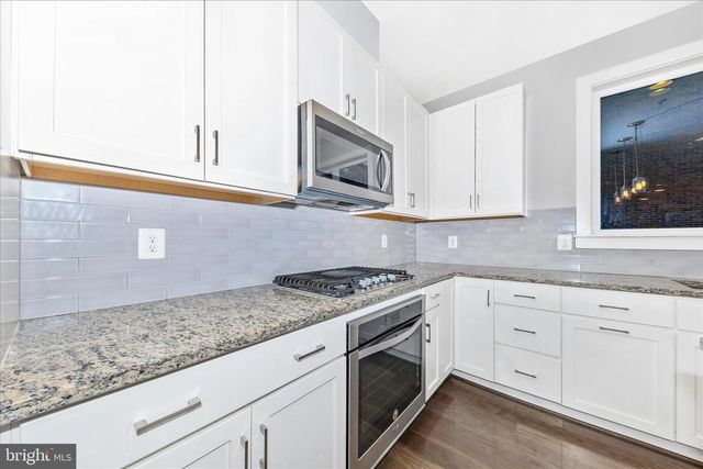 8074 FLATBUSH ST, Rockville, MD 20855