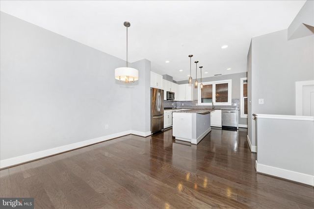 8074 FLATBUSH ST, Rockville, MD 20855