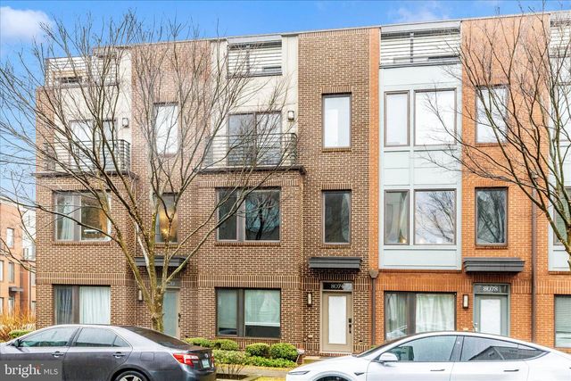 8074 FLATBUSH ST, Rockville, MD 20855