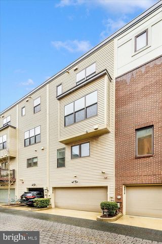 8074 FLATBUSH ST, Rockville, MD 20855