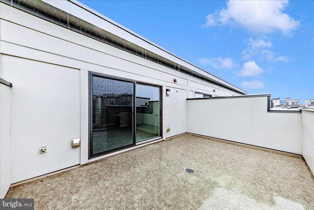 8074 FLATBUSH ST, Rockville, MD 20855