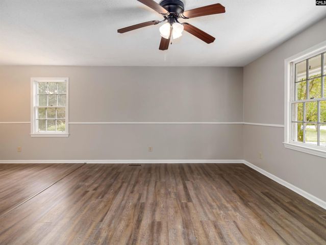 221 Farringdon Court, Lexington, SC 29073