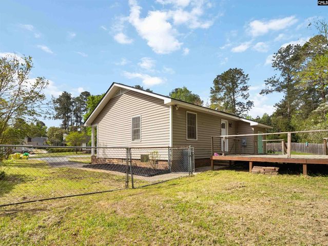 221 Farringdon Court, Lexington, SC 29073