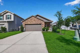 16737 Oak Bough Drive, Conroe, TX 77302